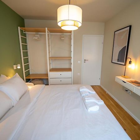 Design 1Bdr Apartment Near City Center 소피아 외부 사진