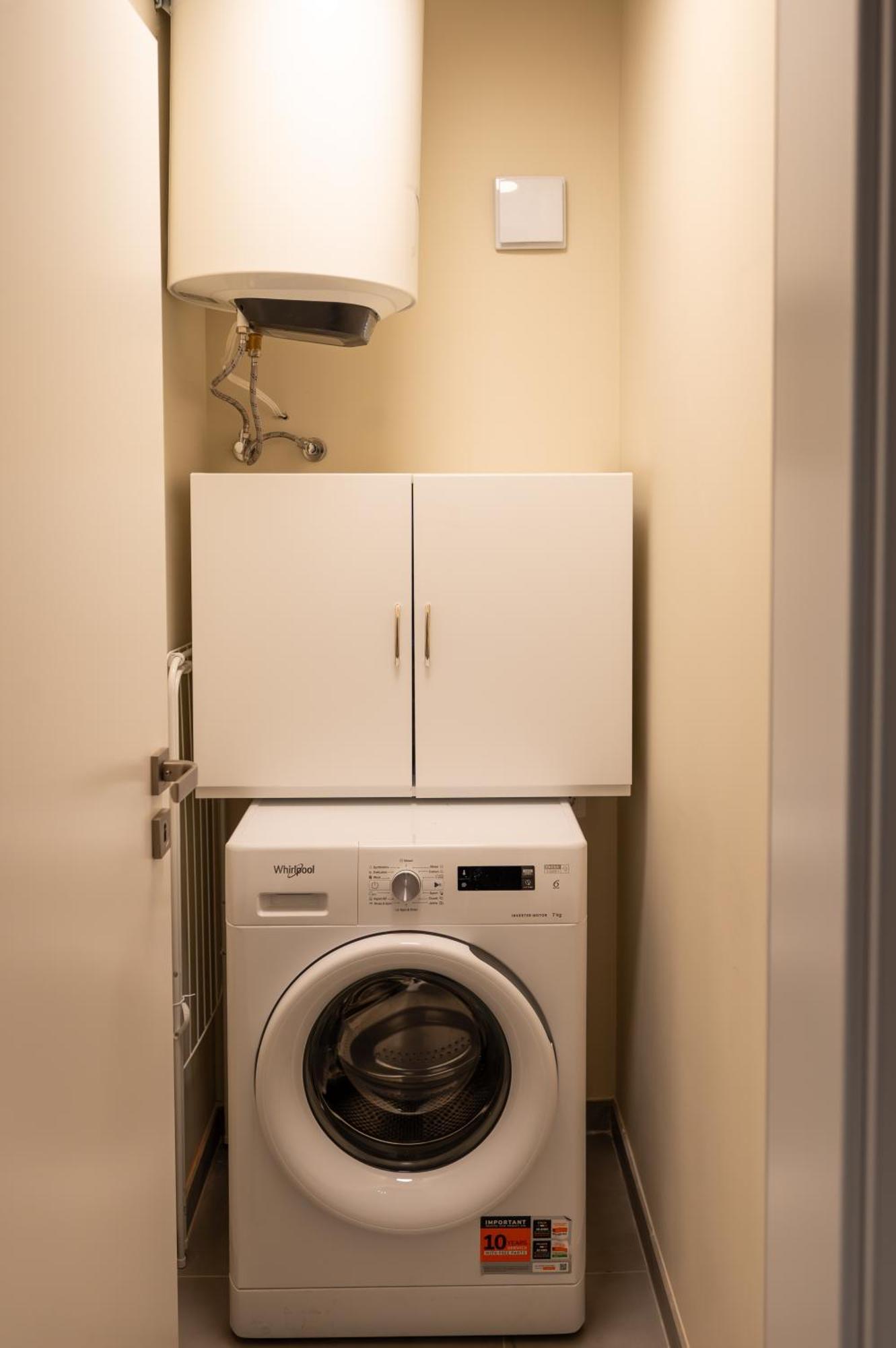 Design 1Bdr Apartment Near City Center 소피아 외부 사진