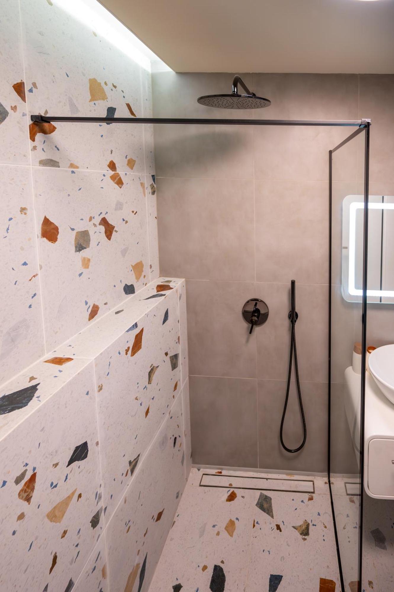 Design 1Bdr Apartment Near City Center 소피아 외부 사진