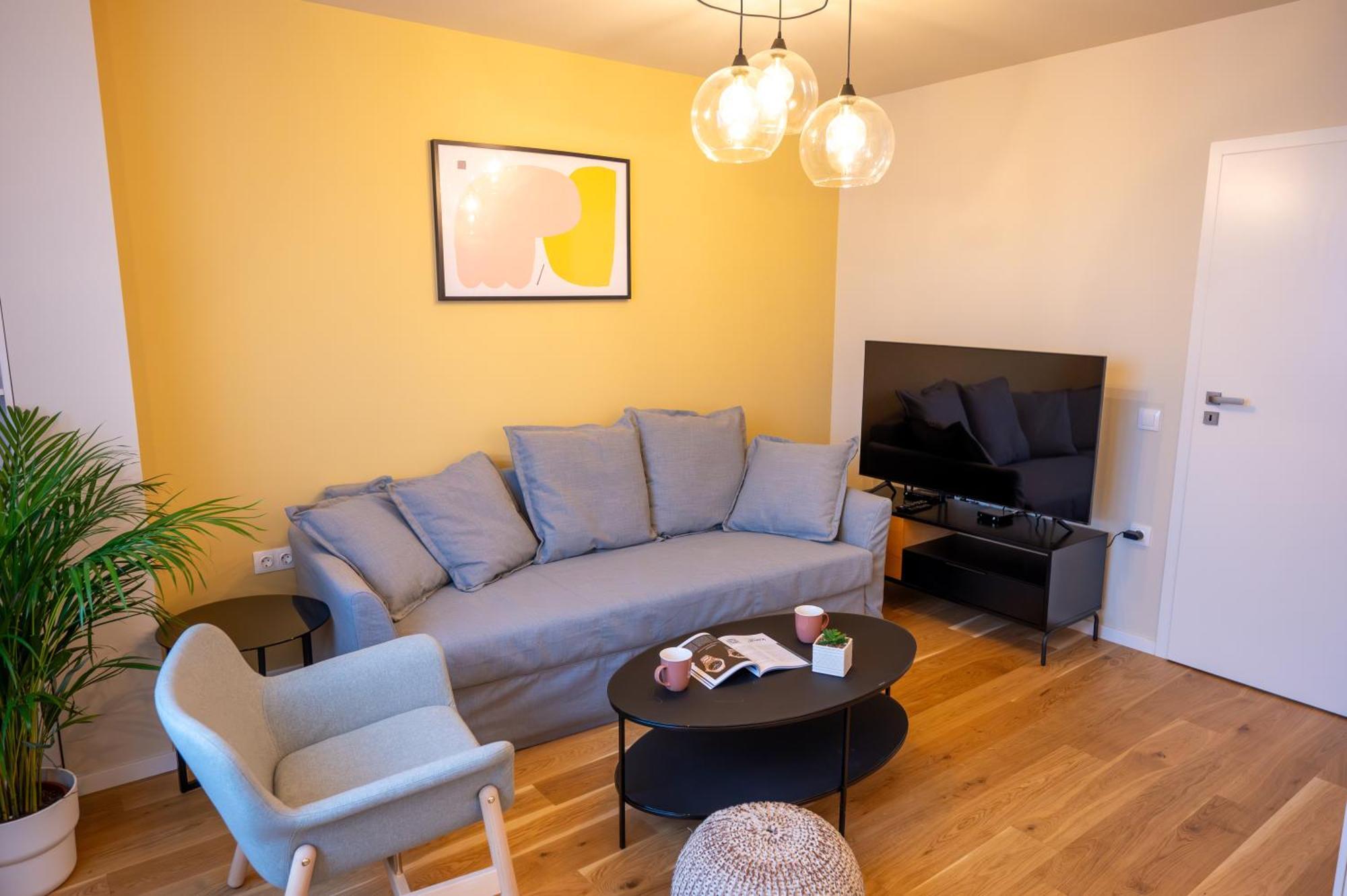 Design 1Bdr Apartment Near City Center 소피아 외부 사진